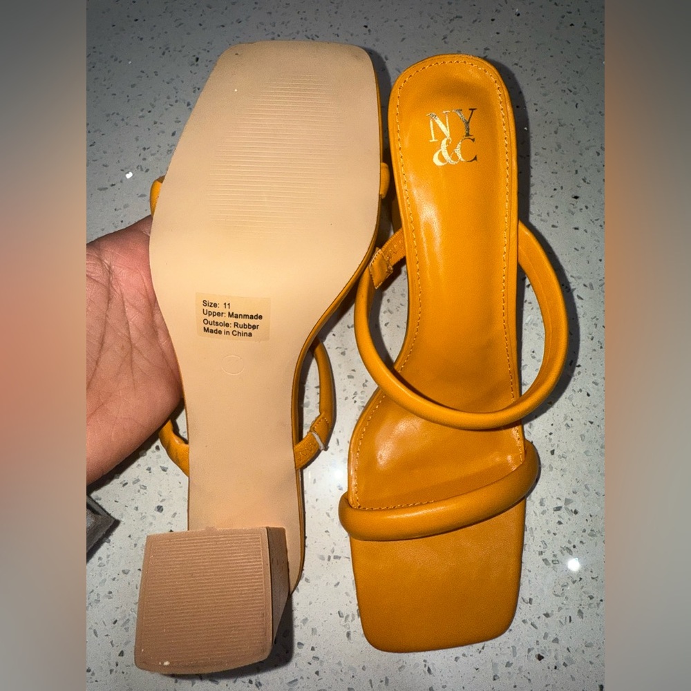 NWT New York & Company Bold Orange Heeled Sandals SIZE 11